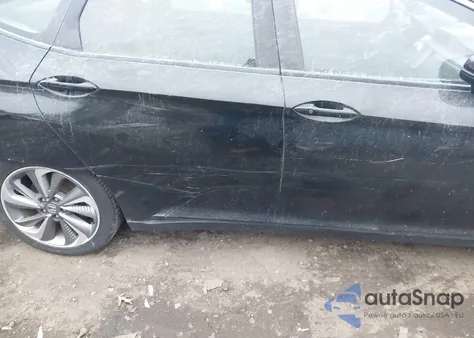 2018 Honda Clarity Plug-In Hybrid из США, поврежденный, VIN JHMZC5F15JC019654